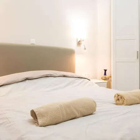 Apartamento Hidden Getaway With Two Bedroom By The St Stephen's Basilica