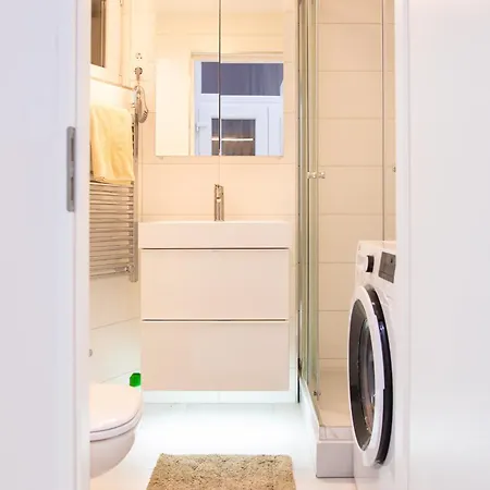 Hidden Getaway With Two Bedroom By The St Stephen's Basilica * Budapest
