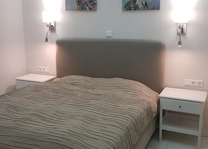 Hidden Getaway With Two Bedroom By The St Stephen's Basilica *