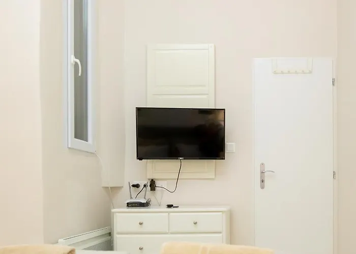 Apartamento Hidden Getaway With Two Bedroom By The St Stephen's Basilica