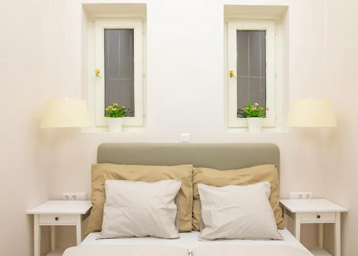 Apartamento Hidden Getaway With Two Bedroom By The St Stephen's Basilica Budapeste